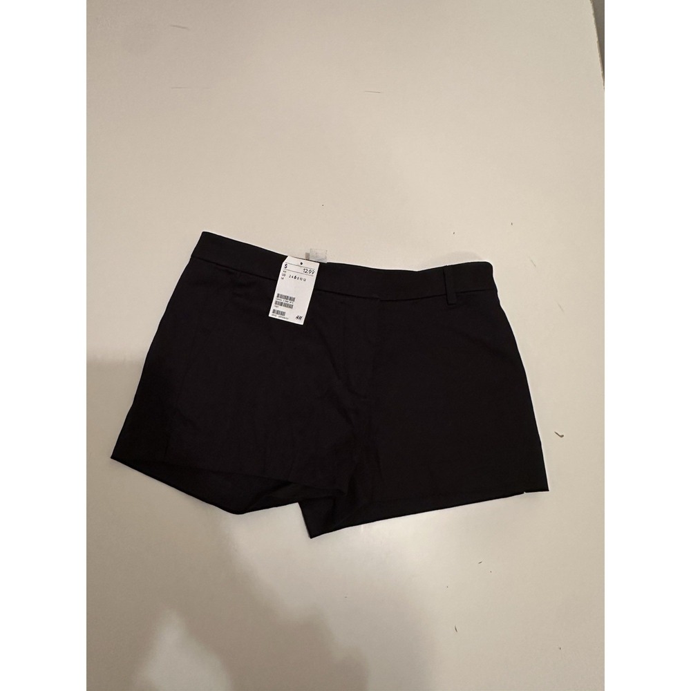 Women's H&M Black Shorts Size 6